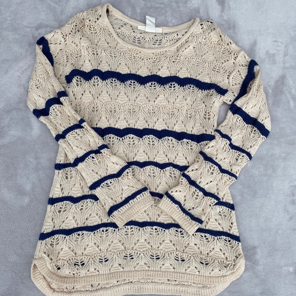 H&M L.O.G.G Beige and Navy Sweater